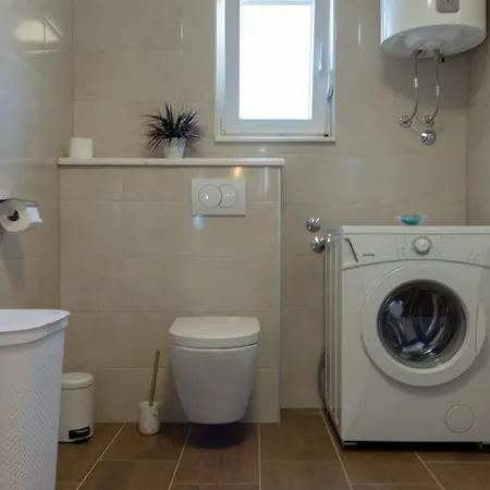 Apartamento 2 Minutes From The Beach! Sunshine