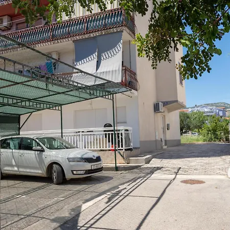 2 Minutes From The Beach! Sunshine Apartamento *